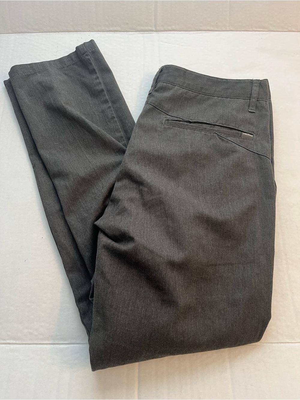 Volcom men’s chinos - Picture 7 of 9